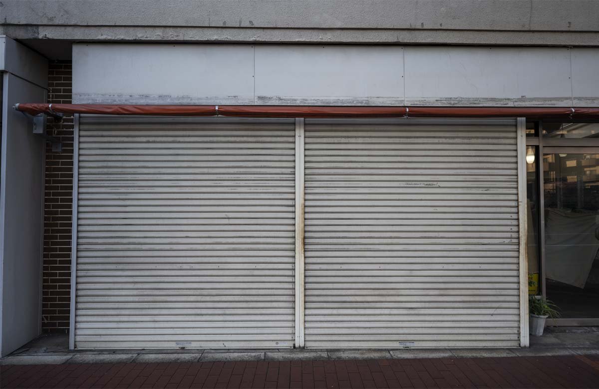 Off-track garage door in The Woodlands? Call now for quick repair.
