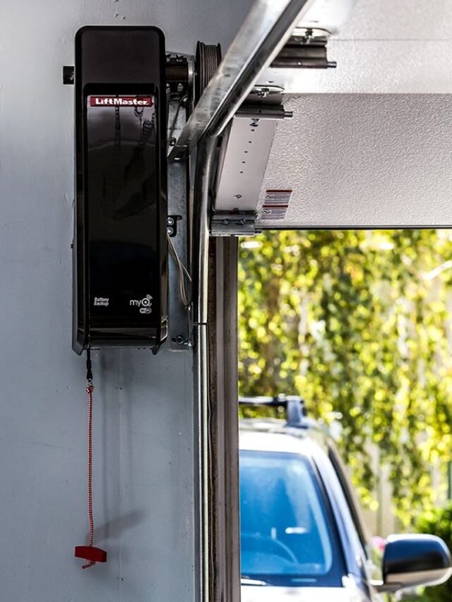 7 Key Advantages of Upgrading to a Smart Garage Door Opener