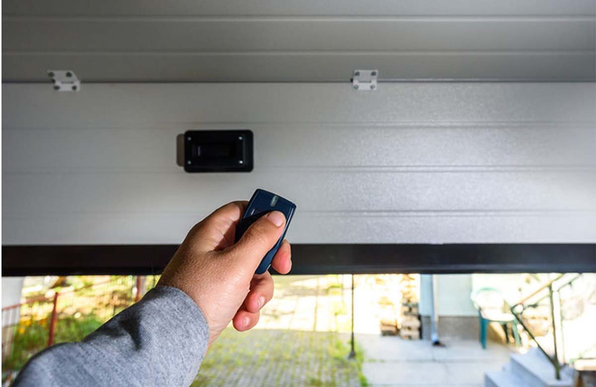 Fast and reliable services for Garage door remote not working The Woodlands for all brands.