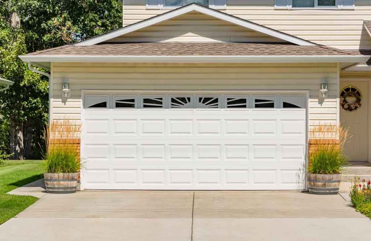 Affordable repair for squeaky garage door in The Woodlands, TX.