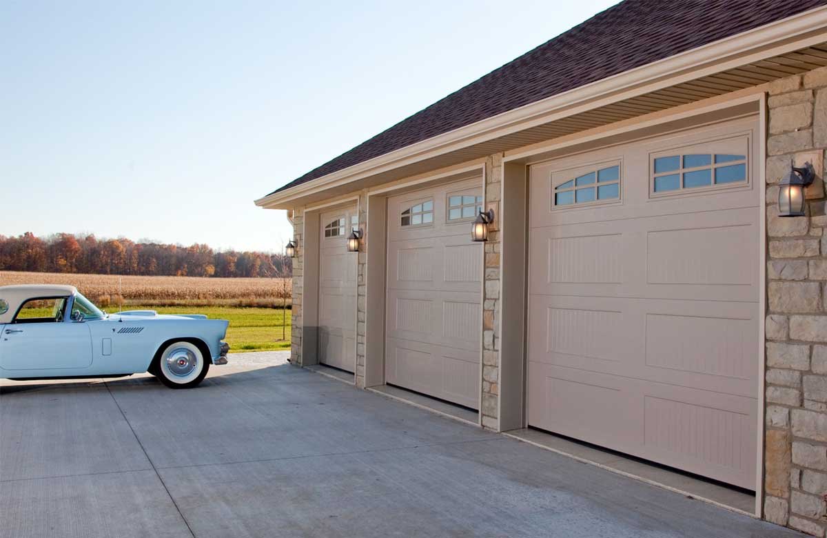Fast and affordable garage door repair near The Woodlands you can trust.