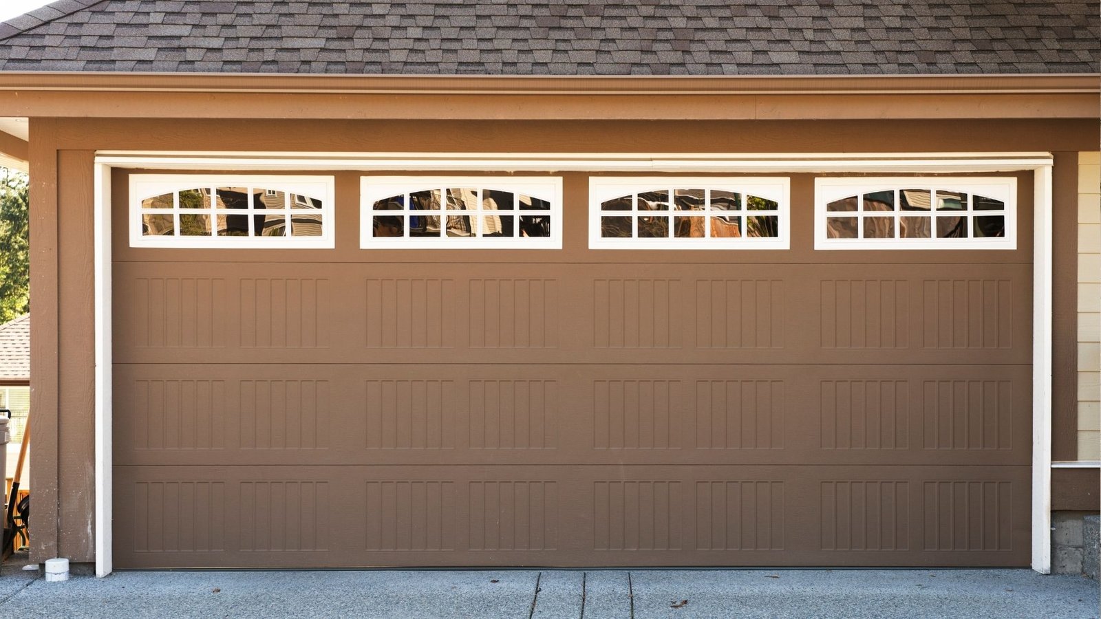 What Size Garage Door Opener Do I Need? Find the Perfect Fit Fast