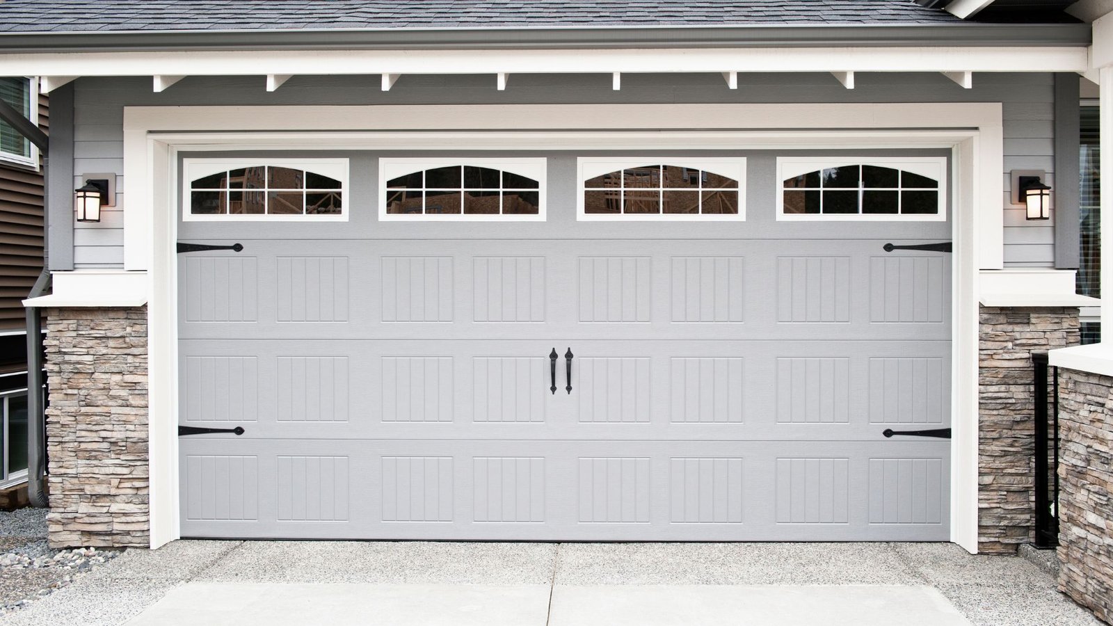 Garage Door Flashing Issues Explained