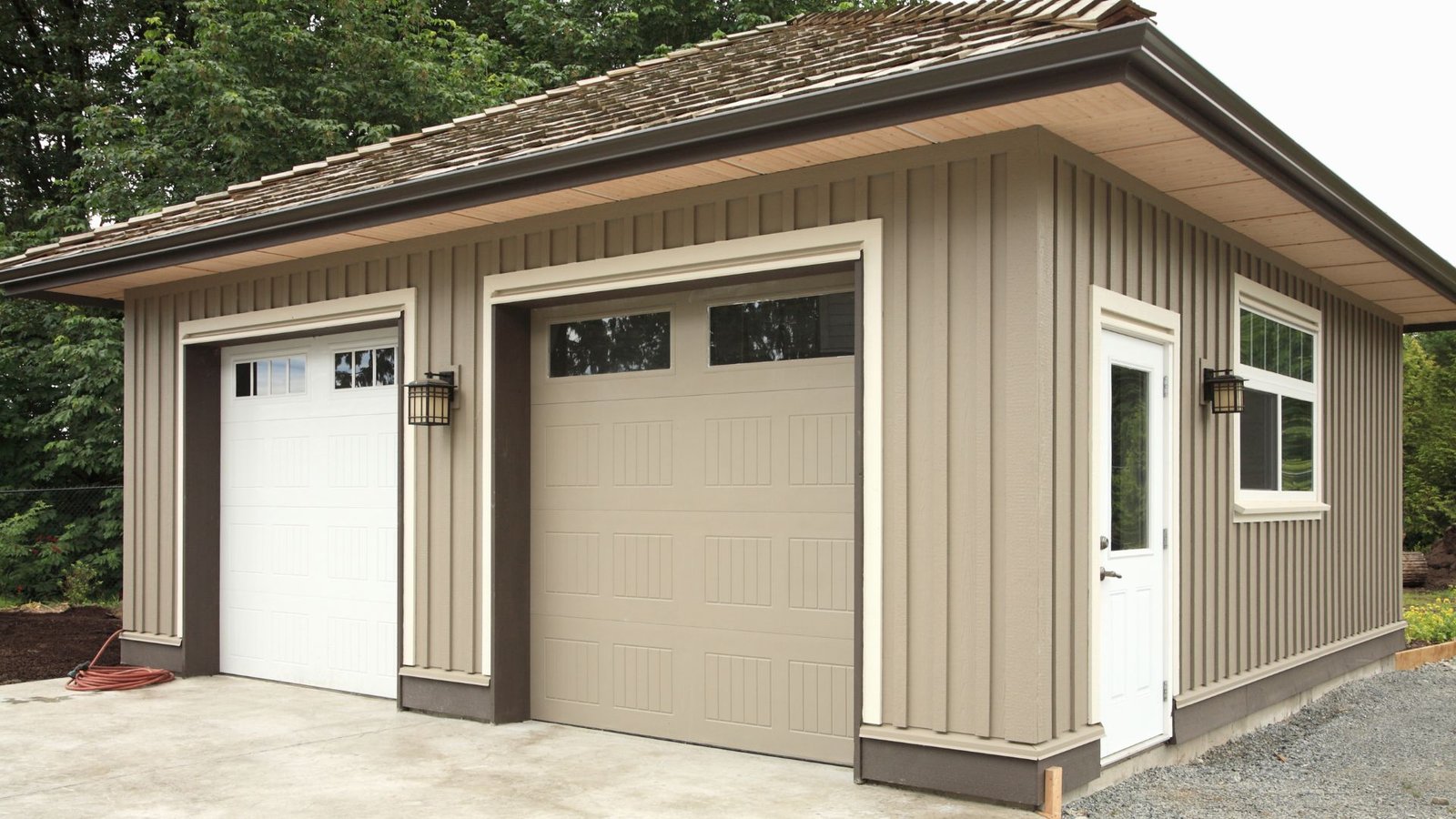 Gate vs Door: What’s The Best Option For Your Home And Garage?