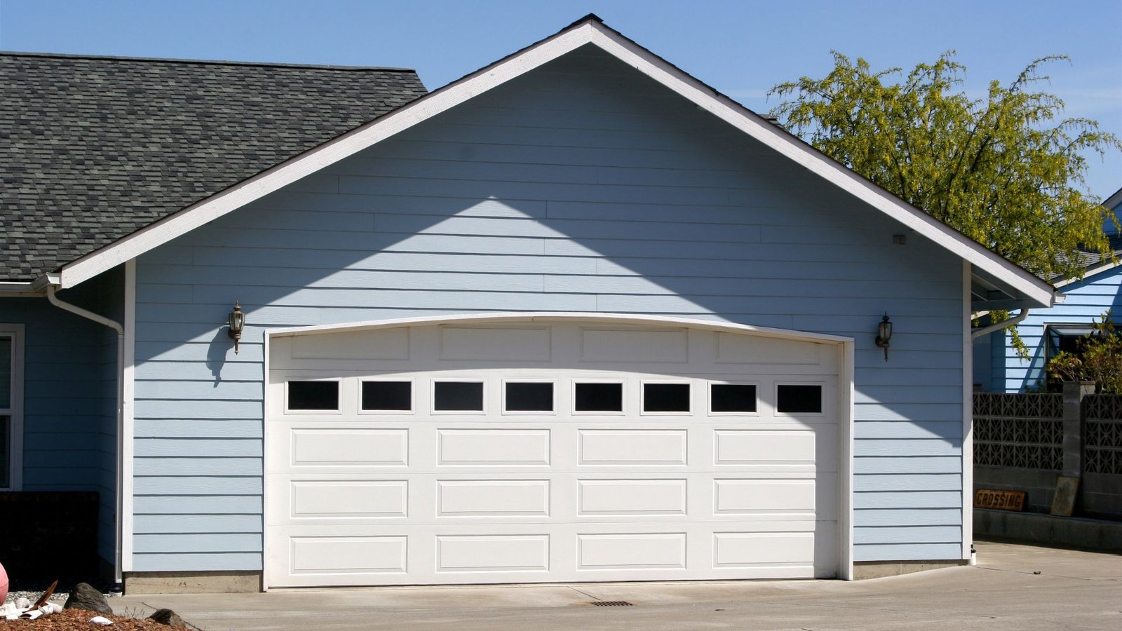 Why Garage Door Feels Heavy and What You Can Do to Fix It Fast